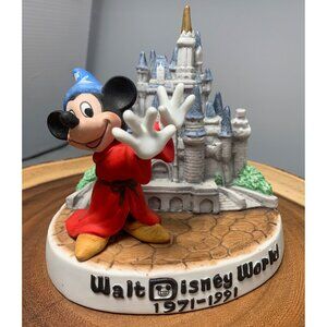 Walt Disney World 1971-1991 Limited Edition Sorcerer Mickey & Castle Figurine